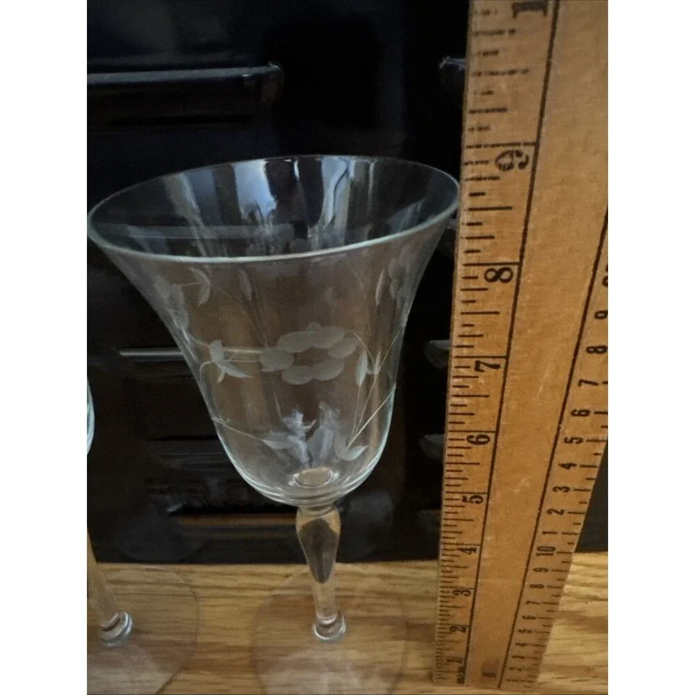 Glasses Floral Etched Wine Water Goblets Stem Victorian 8.5” Vtg Elegant Luxury